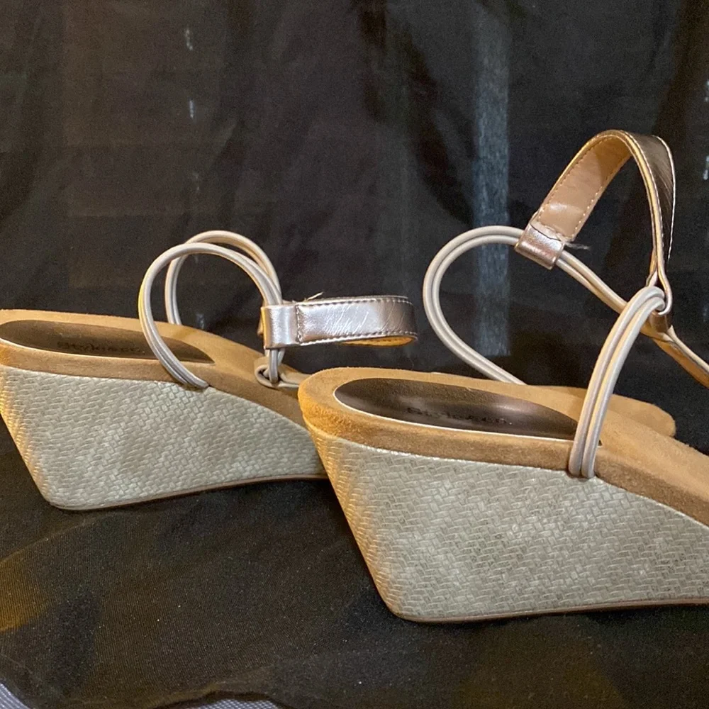 Summer Wedge Sandal 10M - Picture 5 of 8